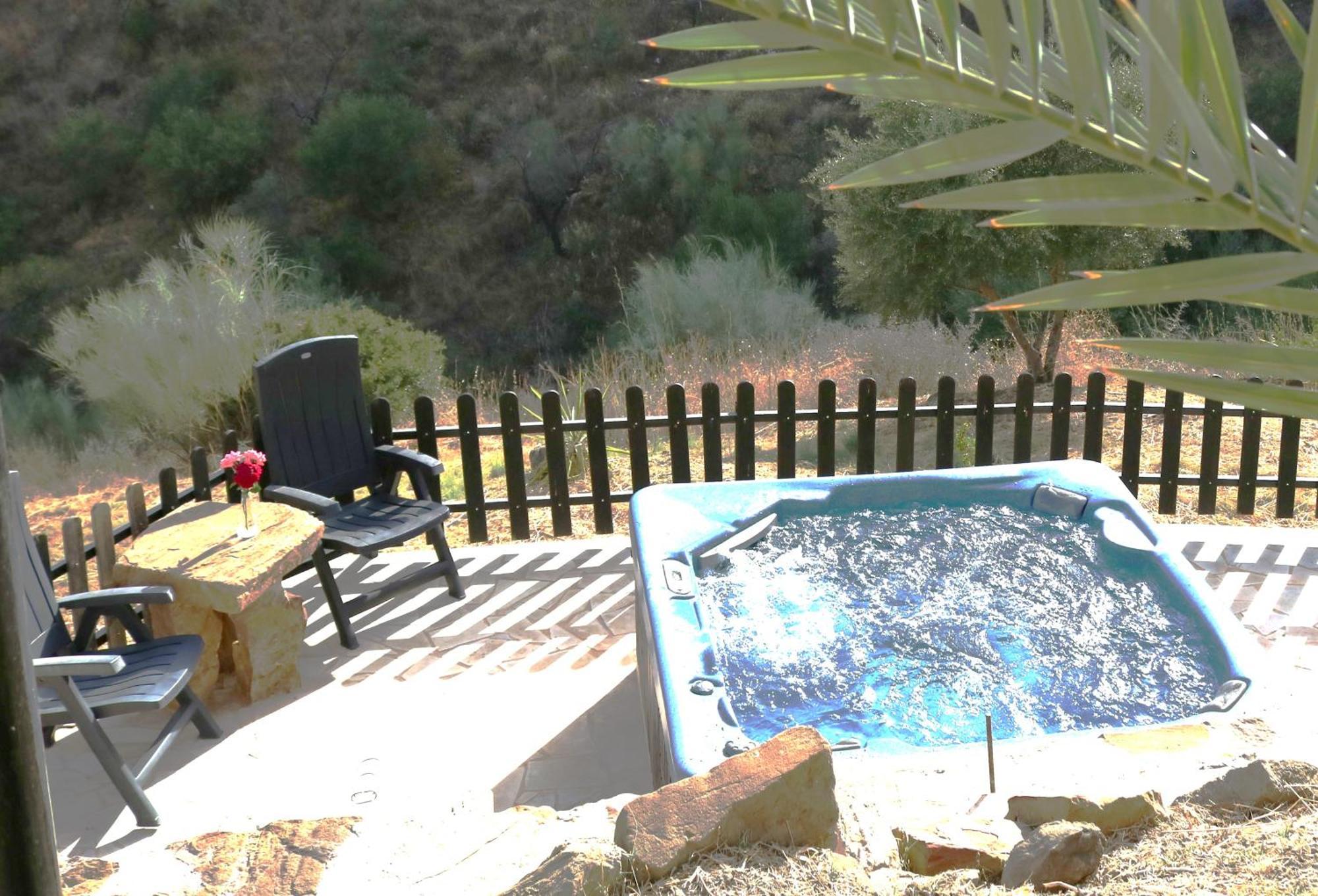 Private Detached Chalet With Own Jacuzzi Mi Dushi Tolox Eksteriør bilde